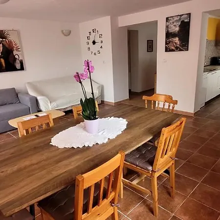 Apartma Brin Apartma *